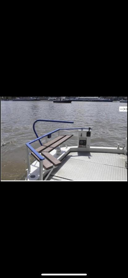 Zouw Hausboat Zakotven -Pouze Ubytovani Roudnice nad Labem Bagian luar foto